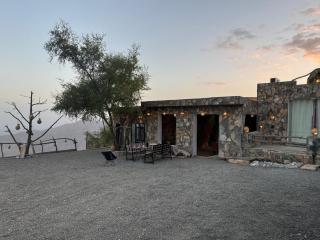 Balcony walk rest house Jabal shams - Sa‘ab Banī Khamīs - 3