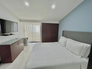 Private Jacuzzi 3 Bedroom apartment in Provenza cartagena - 5