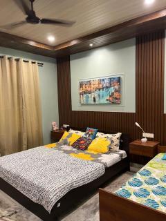 Riverside Palm Luxe 1BHK near Kamakhya & IHR - Guwahati - 7