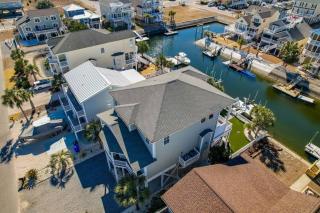 Charming Canal Home with Private Heated Pool and Boat Lift - Ocean Isle Beach - 5