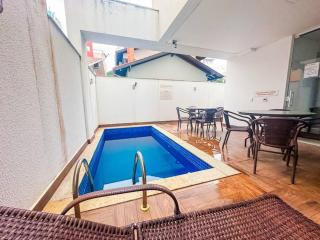 Apto amplo há poucos metros do mar em Palmas- 0107 - 0