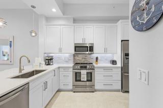 Palm Harbor Penthouse with Marina Views condo - Fort Myers Beach - 5