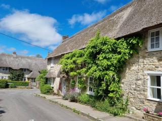 Delightful thatched cottage close to the sea - Osmington - 8