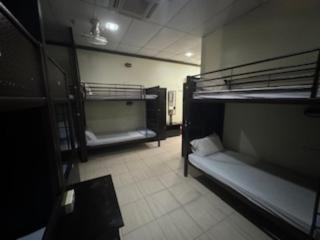 ESQ Ferringhi Hotel - Batu Ferringhi - 5