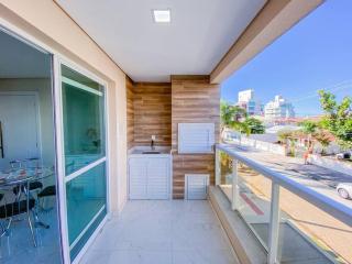 Apto 350 metros do mar na Praia de Palmas - 0114 - 8