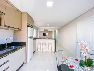 Apto 350 metros do mar na Praia de Palmas - 0114 - 4