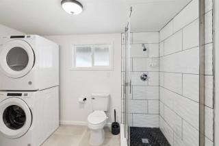 Remodeled Gem - Bocceball - 8 Min to Oldtown - 2