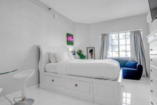 South Miami Beach Oasis Sleeps 2 - Miami Beach - 0
