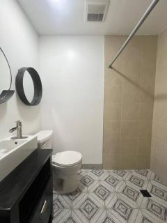 Great Private Studio in Noho - Los Angeles - 7