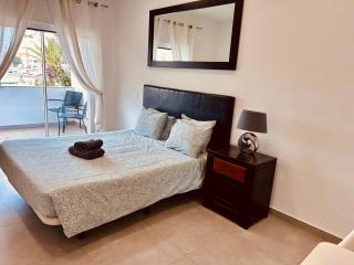 Marina view studio in Lagos town center sea view - Lagos - 4