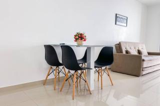 Apto 50 metros da Praia de Palmas - 0123 - 6