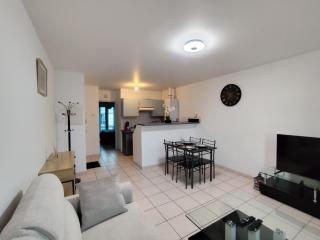 Appartement climatisé avec vue sur la cité - 5