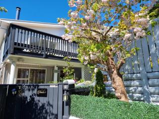 Entire ground floor with full-privacy and family-friendly popular to ferry catchers - Wellington - 7