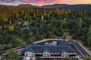 The Inelle, Oakhurst Yosemite, a Tribute Portfolio Hotel - Oakhurst - 9