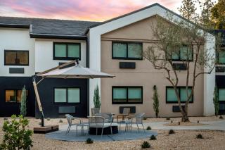 The Inelle, Oakhurst Yosemite, a Tribute Portfolio Hotel - Oakhurst - 8