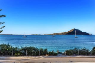 Berrigal 4 Beachfront - Shoal Bay - 2