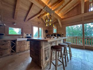 Grand chalet 5 chambres, calme, proche commerces, babyfoot, appareils raclette et fondue - FR-1-624-165 - Verchaix - 5