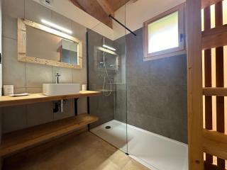 Grand chalet 5 chambres, calme, proche commerces, babyfoot, appareils raclette et fondue - FR-1-624-165 - Verchaix - 3