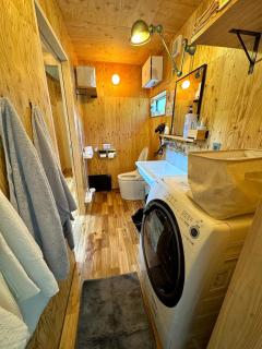 SNUG CAMP HOUSE - 3