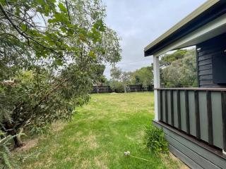 BLACK DUCK SHACK -Dog friendly -Red Rocks Beach - Ventnor - 3