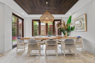 Luxe Thirroul Home, Pool Spa Home Theatre - Thirroul - 8