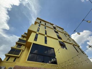 Breezewood Bangkok Hotel - 9