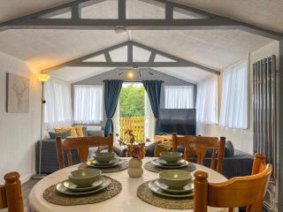 Lake View Cottage - Belper - 9