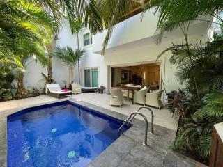 Casa de lujo con alberca y playa privada - Cruz de Huanacaxtle - 0