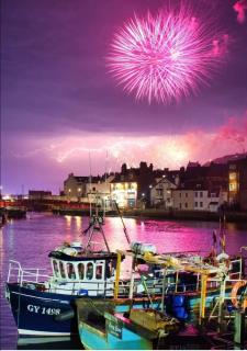 Whitby Town Centre walk to Everything! - 9