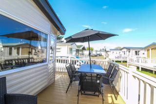 Brilliant 8 Berth Caravan Near Walton-On-The-Naze In Essex - 17023Nm - Walton-on-the-Naze - 4