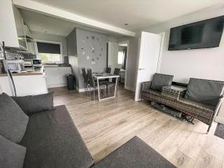 Beautiful Chalet In The Seaside Village Of Scratby, Norfolk Ref 51054S - Great Yarmouth - 1