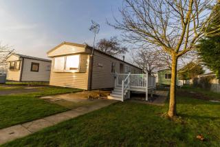 Caravan With Decking At Highfield Grange In Essex Ref 26452Ba - Clacton-on-Sea - 5