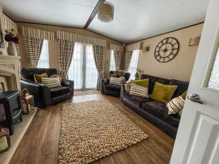 Beautiful Caravan At Manor Park In Hunstanton Beach, Norfolk Ref 23026H - Hunstanton - 1