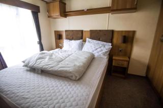 6 Berth Caravan With Decking At Manor Park In Hunstanton Ref 23017H - Hunstanton - 1