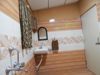 The Andaman Sunset View Resort - Port Blair - 4
