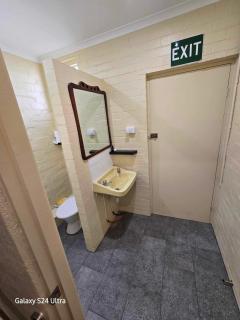 Ned's Servo - Dunolly - 5