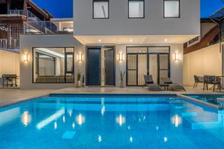 Urban 4 bedroom-independent swimming pool and KTV - Pattaya South - 0