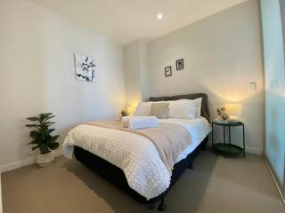 Melbourne CBD Cozy 2BR Apt - 4