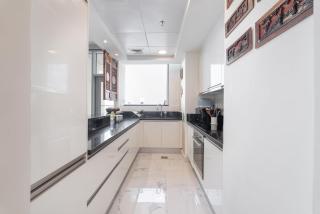 Cozy 1-Bedroom Haven in Business Bay - Dubai - 9