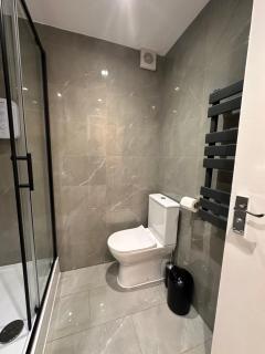 B - Newley Renovated Private Self-Contained Room in a Shared Apartment in Birmingham City Centre - Birmingham - 8