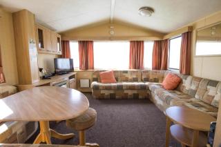 Lovely 6 Berth Caravan At Naze Marine Holiday Park In Essex Ref 17275C - Walton-on-the-Naze - 3