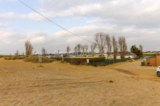 Lovely 6 Berth Caravan With Decking To The Side In Heacham Ref 21040E - Heacham - 5