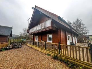 Stunning Log Cabin With A Pool Table For Hire In Norfolk, Sleeps 8 Ref 34045Al - 6