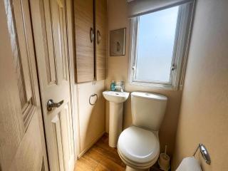 Great 6 Berth Caravan By The Beach At California Cliffs In Scratby Ref 50010L - Great Yarmouth - 9