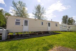 Spacious 8 Berth Caravan For Hire At Southview Holiday Park Ref 33002Tc - Skegness - 0