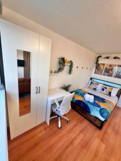 C - Newley Renovated Private Self-Contained Room in a Shared Apartment in Birmingham City Centre - Birmingham - 8