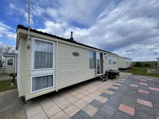 Superb 6 Berth Caravan At St Osyth Beach Holiday Park In Essex Ref 28062Fv - Clacton-on-Sea - 5