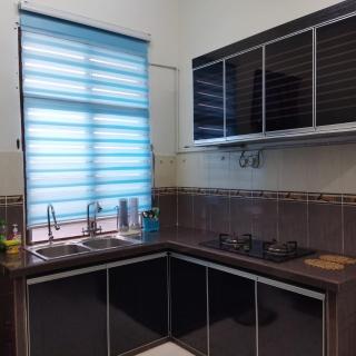 Lily Impiana Homestay - 7