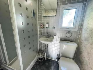 Stunning 4 Berth Caravan In Seaside Village Of Scratby, Norfolk Ref 19150S - Scratby - 1