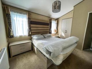 Modern Caravan With Beautiful Seaviews In Suffolk! Ref 90023Sv - Benacre - 4